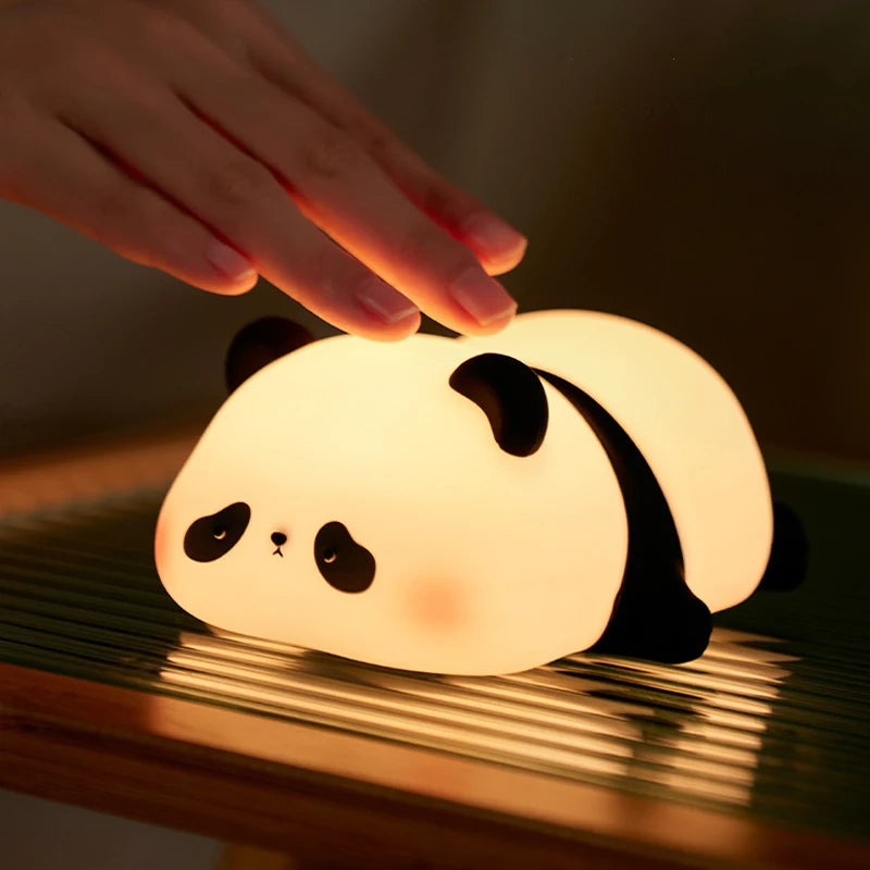 Niedliches Panda-Nachtlicht aus Silikon – USB Wiederaufladbar & Weiches Licht